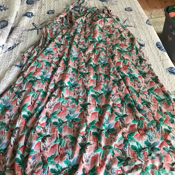 Beautiful long flowing  tropical dress forever 21 - Picture 4 of 10